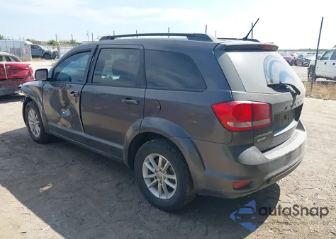 2015 Dodge Journey Sxt z USA, uszkodzony, nr VIN 3C4PDCBBXFT745160